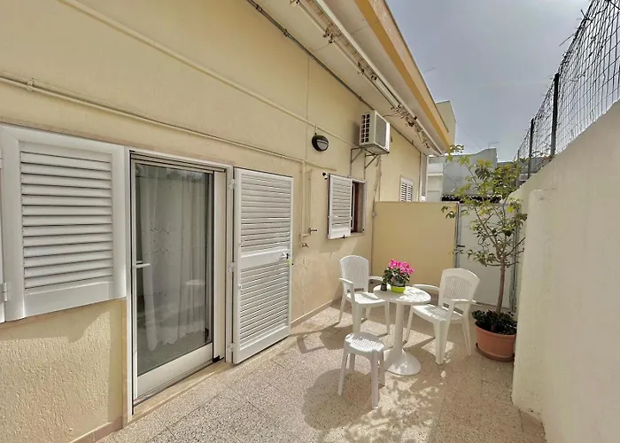 Casa Alina * Montalbano (Apulia)